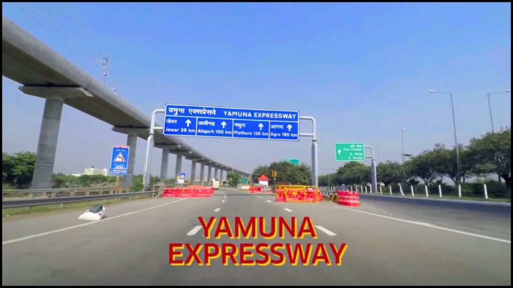 Taj Highway U-turns